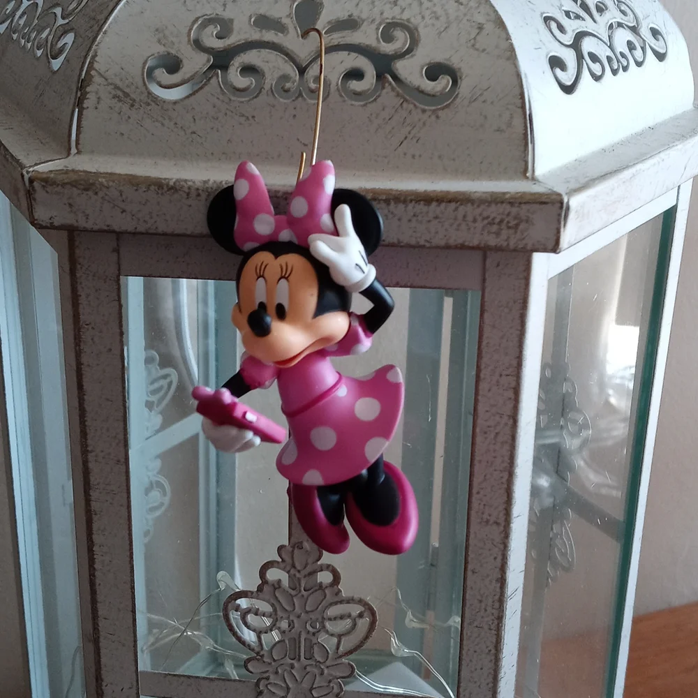 Minnie Mouse Hallmark Miniature Ornament
